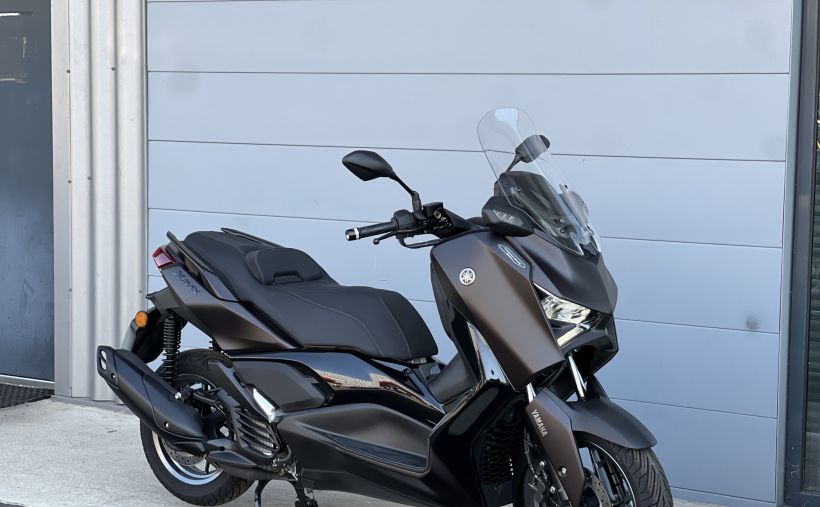 YAMAHA XMAX 125 TECH MAX 1