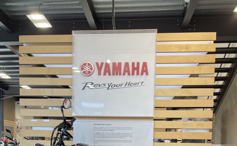 YAMAHA XSR 700 LEGACY 1