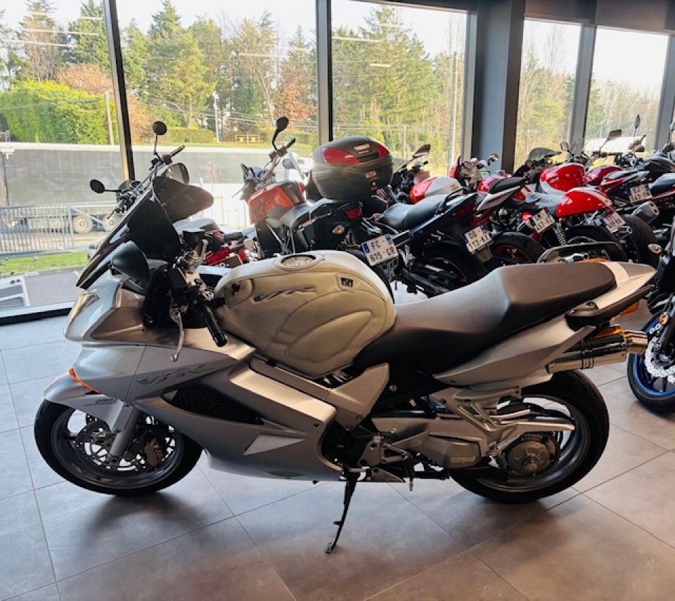 HONDA VFR 800 VTEC 0