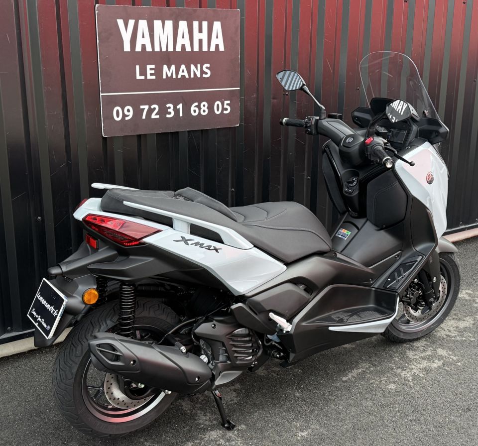 YAMAHA XMAX 125 TECH MAX 5