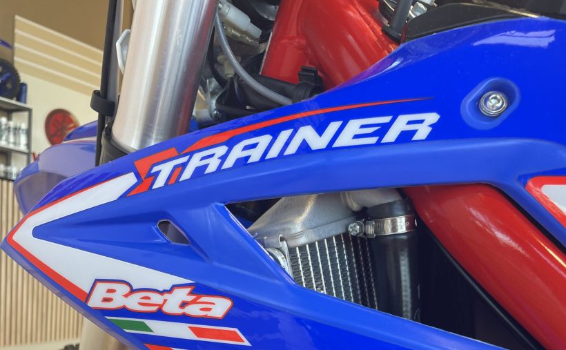 BETA XTRAINER 300 6