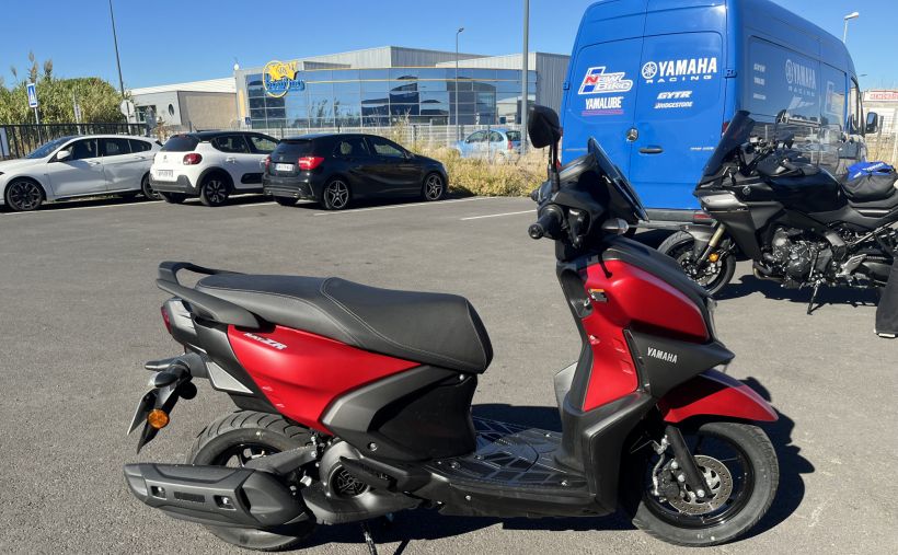 YAMAHA RayZR 125 2