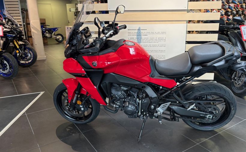 YAMAHA TRACER 9 3