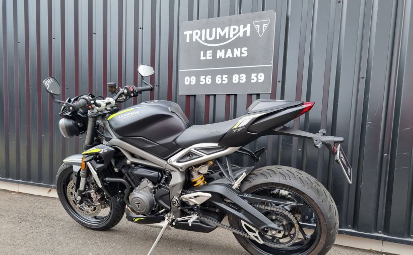 TRIUMPH STREET TRIPLE 765 RS 4