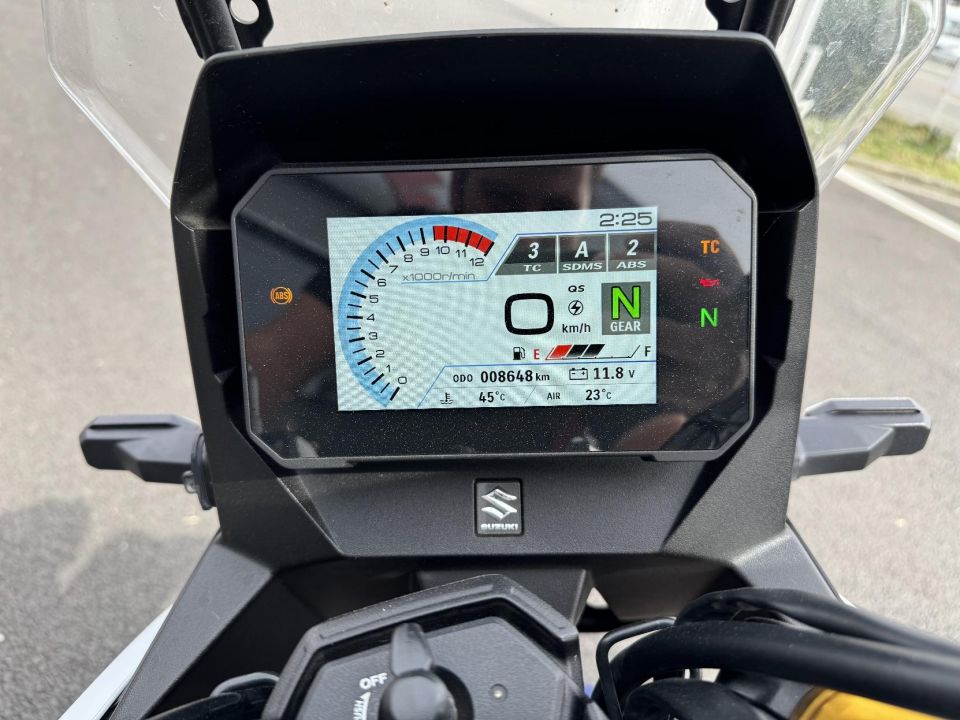 SUZUKI DL V-STROM 800DE 8