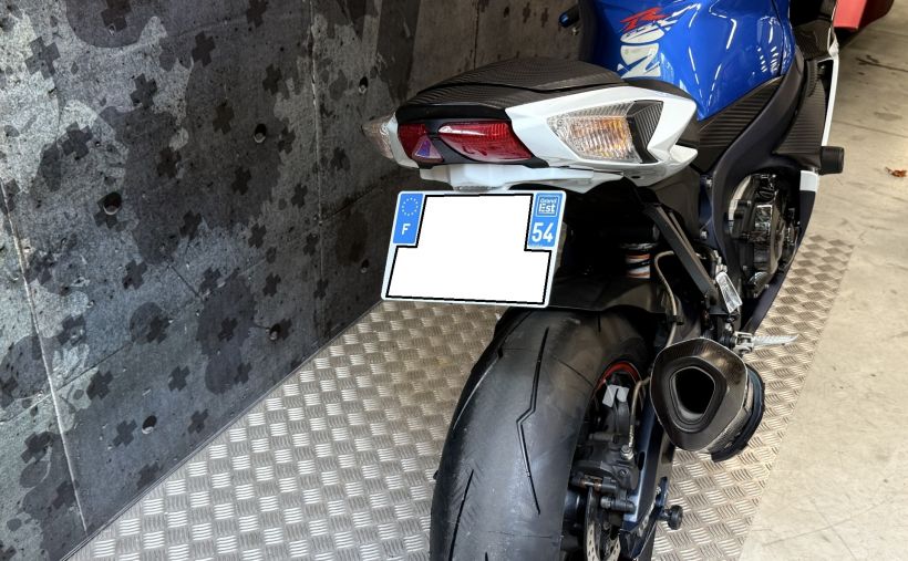 SUZUKI GSX-R 750 2