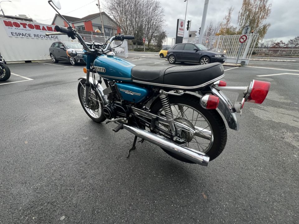 YAMAHA RD 200 44
