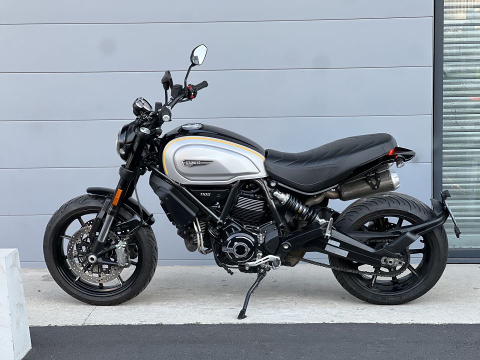 DUCATI SCRAMBLER 3