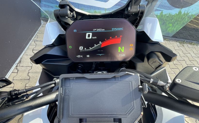 BMW F 900 XR 1