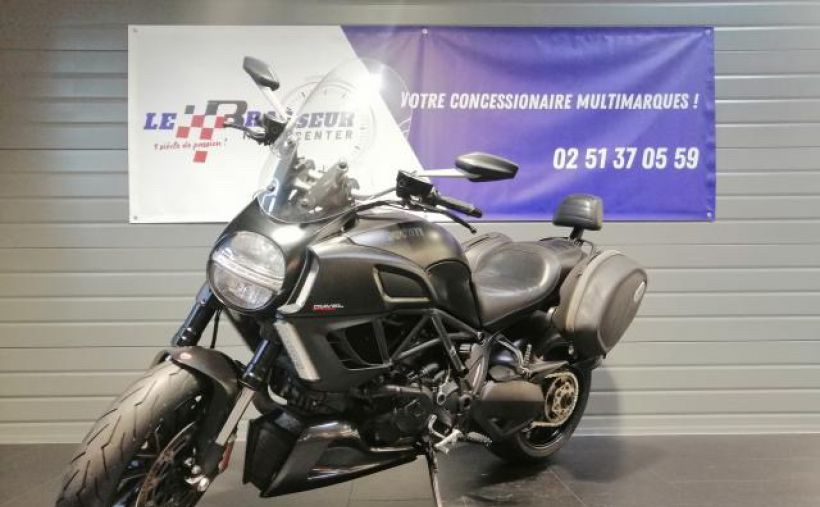 DUCATI DIAVEL STRADA 1200 3
