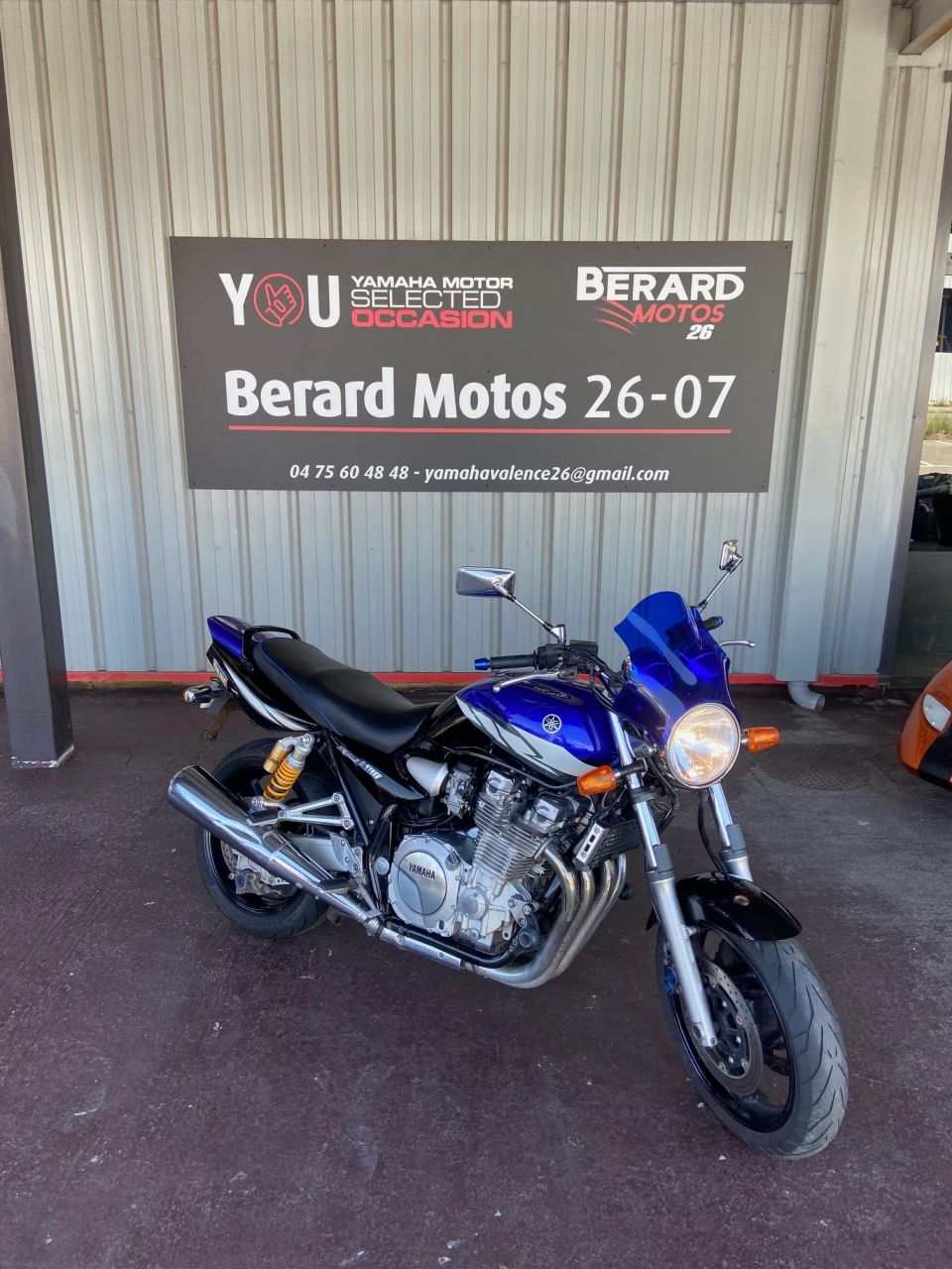 YAMAHA XJR 1300 SP 0