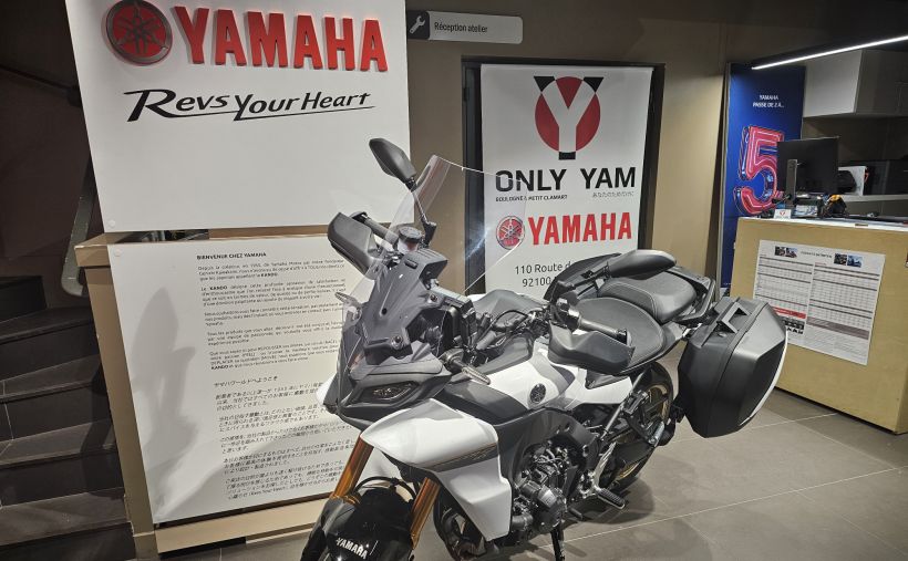 YAMAHA TRACER 9 GT 1