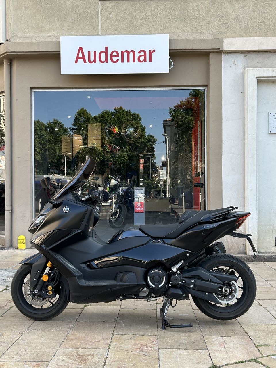 YAMAHA XP T-MAX 560 TECH MAX 9