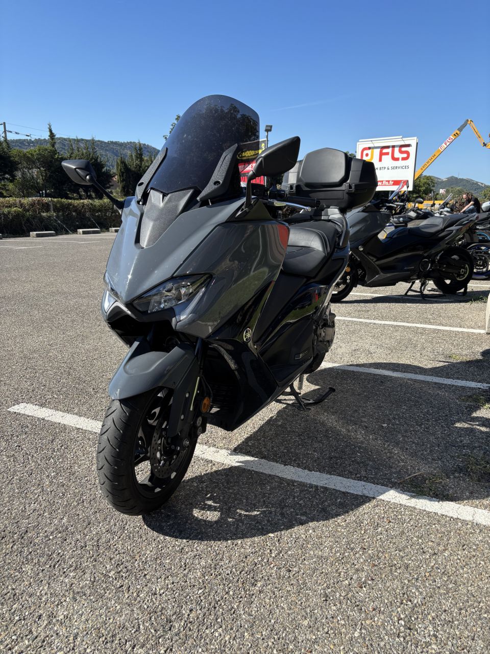 YAMAHA XP T-MAX 560 TECH MAX 2