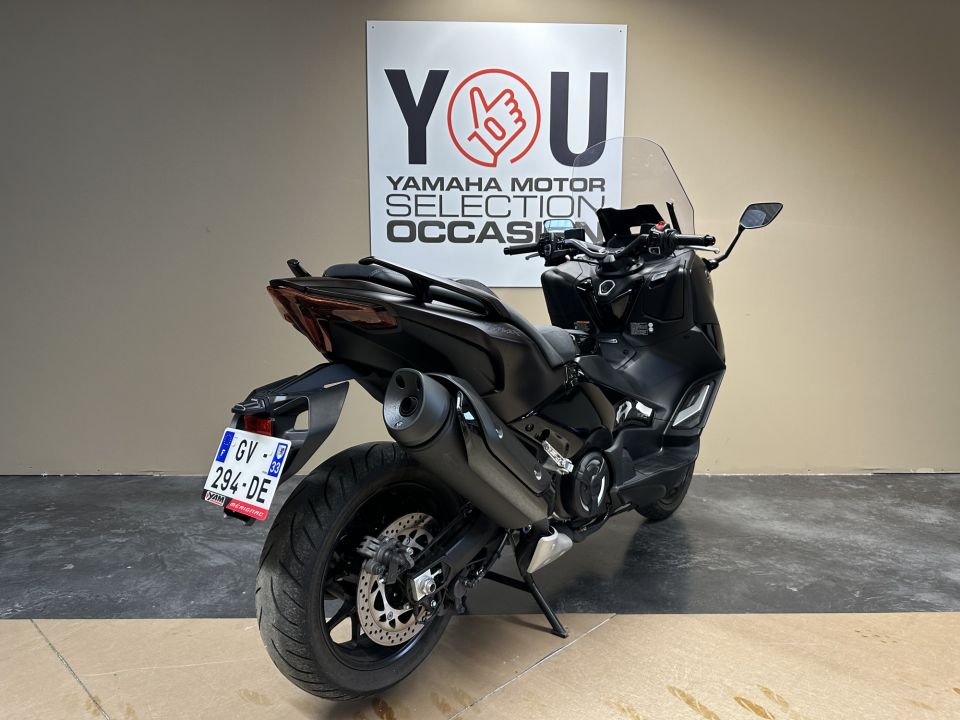 YAMAHA XP T-MAX 560 TECH MAX 4