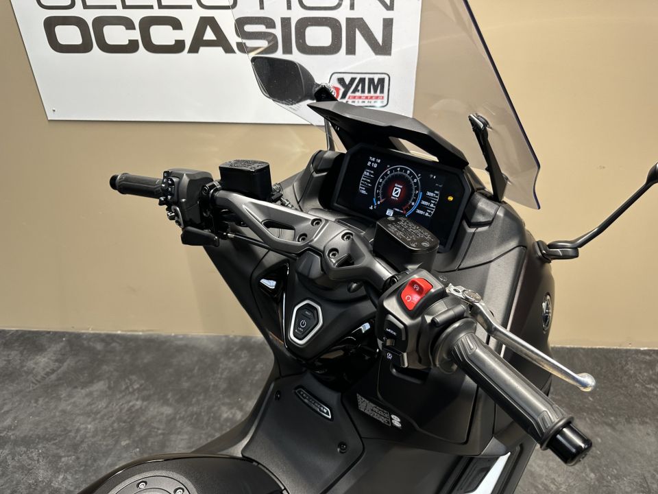 YAMAHA XP T-MAX 560 TECH MAX 5