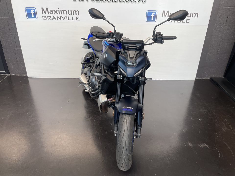 YAMAHA MT-07 Y-AMT 12