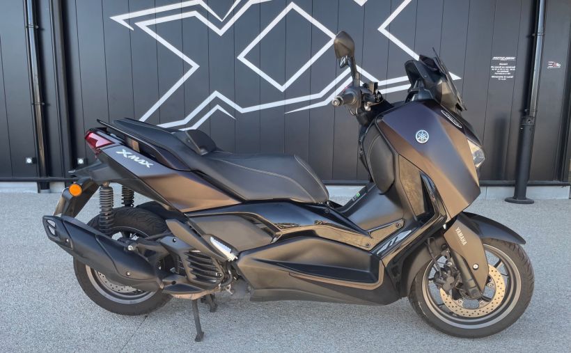 YAMAHA XMAX 125 TECH MAX 0