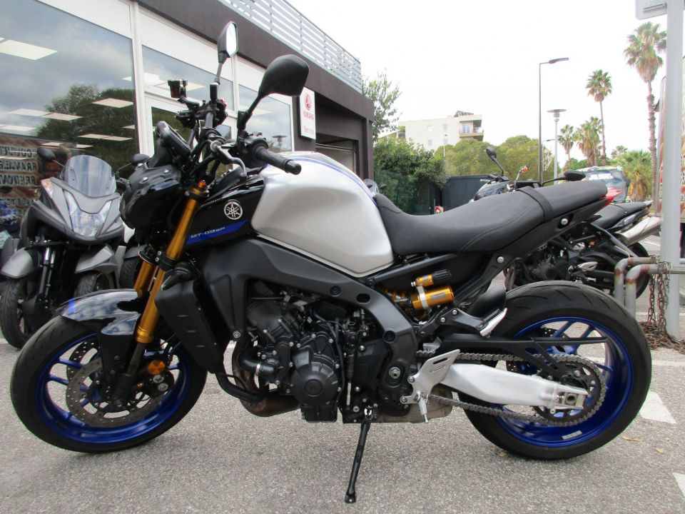 YAMAHA MT-09 SP 2