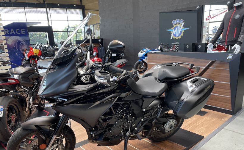MV AGUSTA TURISMO VELOCE 1