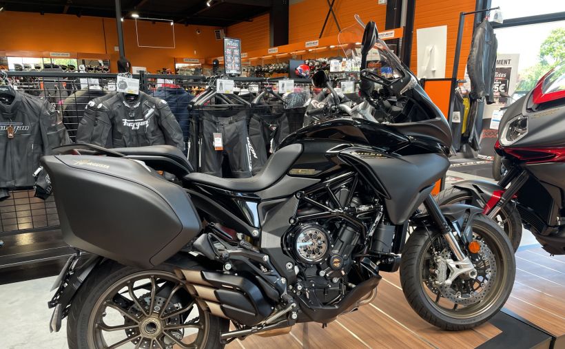 MV AGUSTA TURISMO VELOCE 2