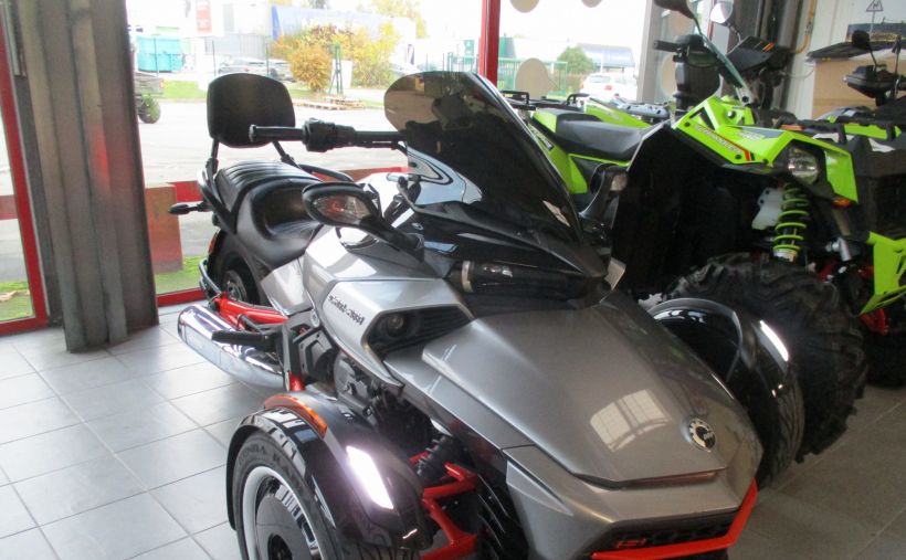 CAN-AM SPYDER F3-S 20