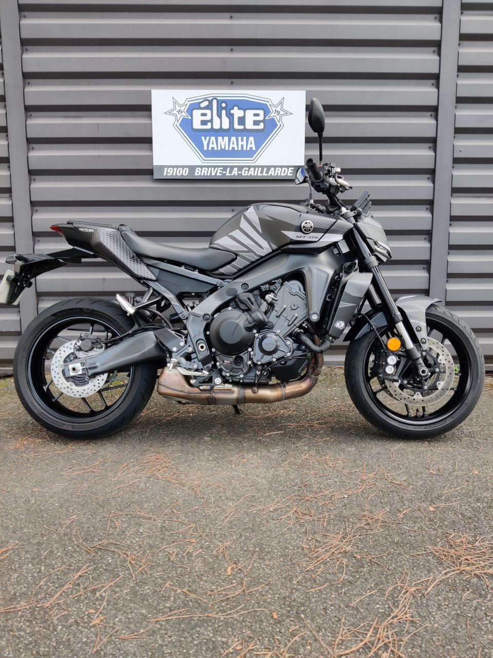 YAMAHA MT-09 Y-AMT 35 KW 0