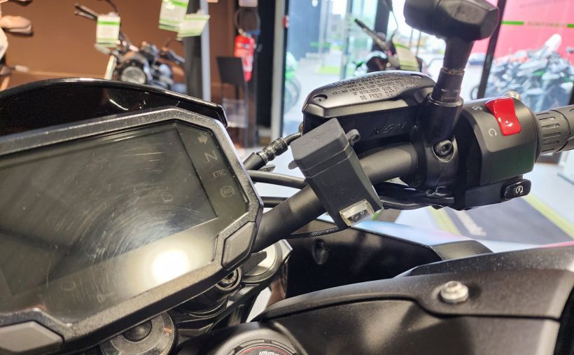 KAWASAKI Z 900 30