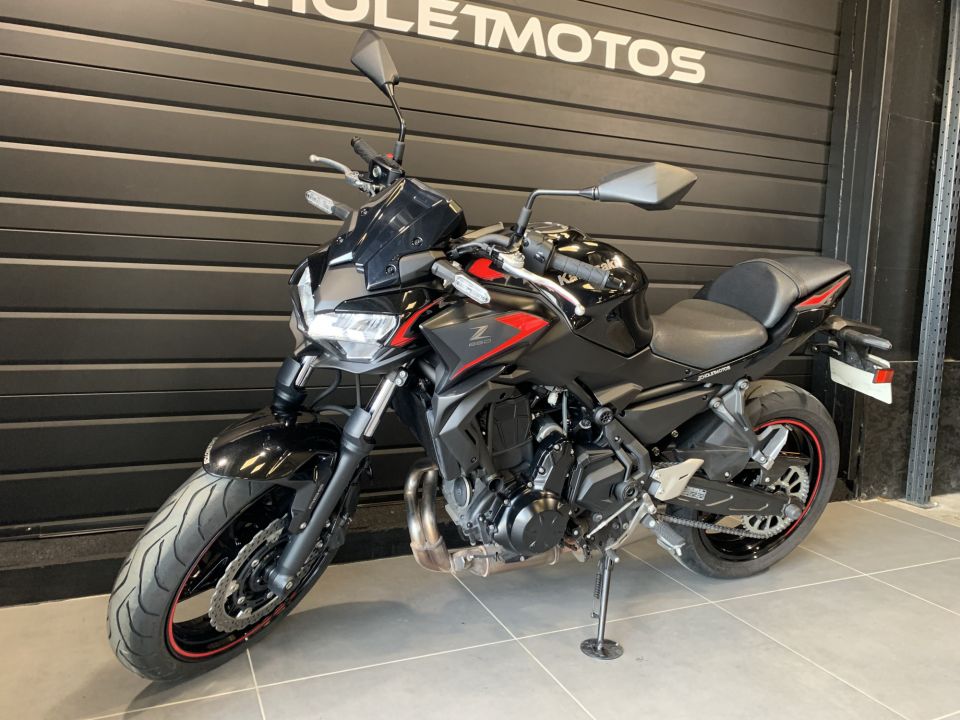 KAWASAKI Z 650 (47.5CV) 16