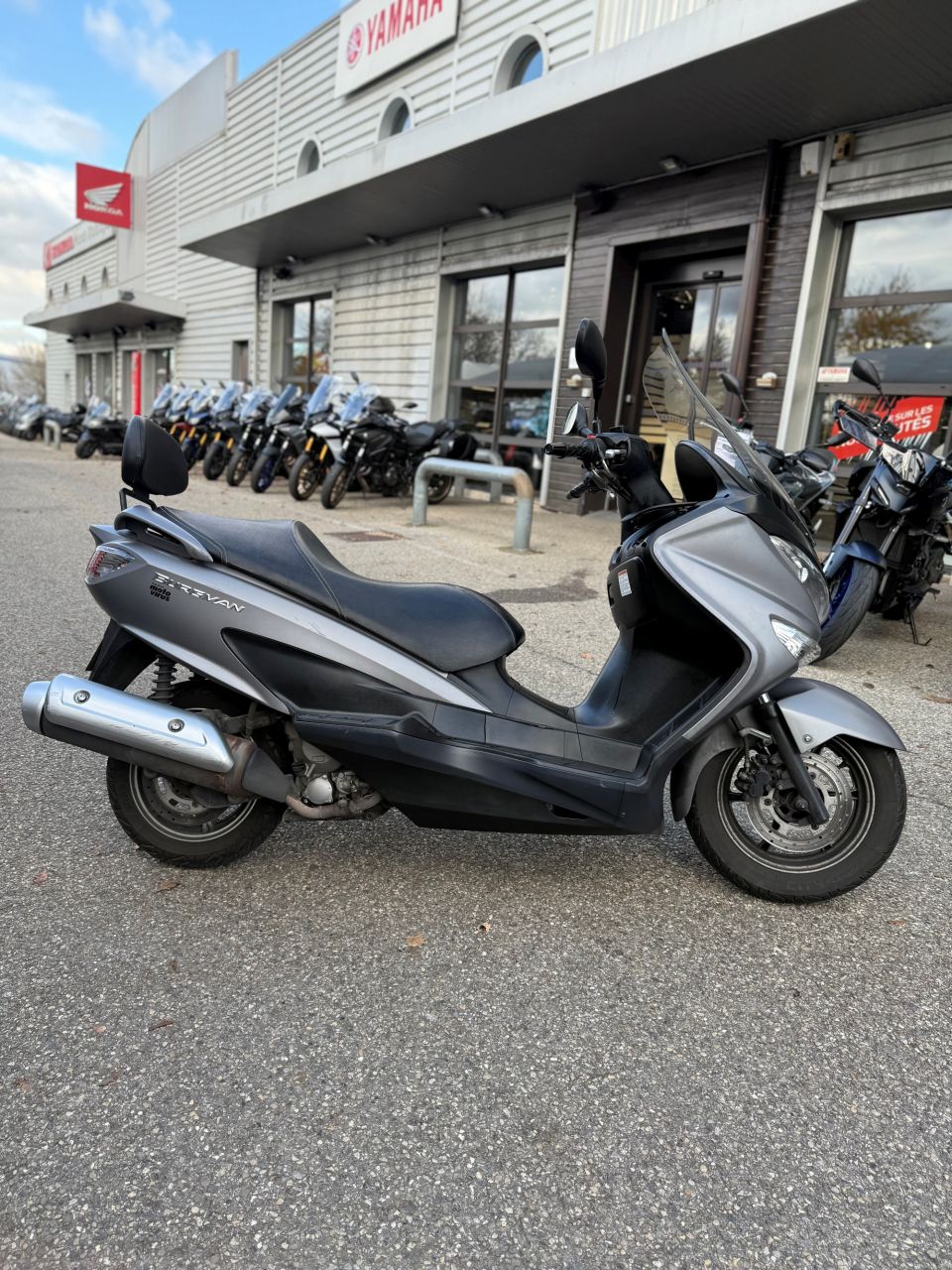 SUZUKI BURGMAN 125 1