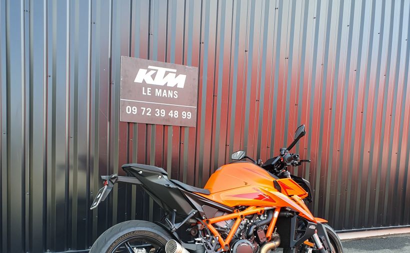 KTM 1390 SUPER DUKE R 2