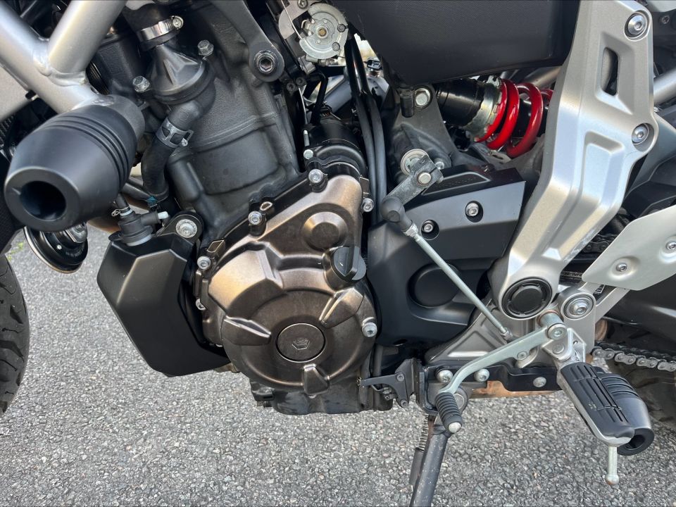 YAMAHA MT-07 (47.5CV) 6