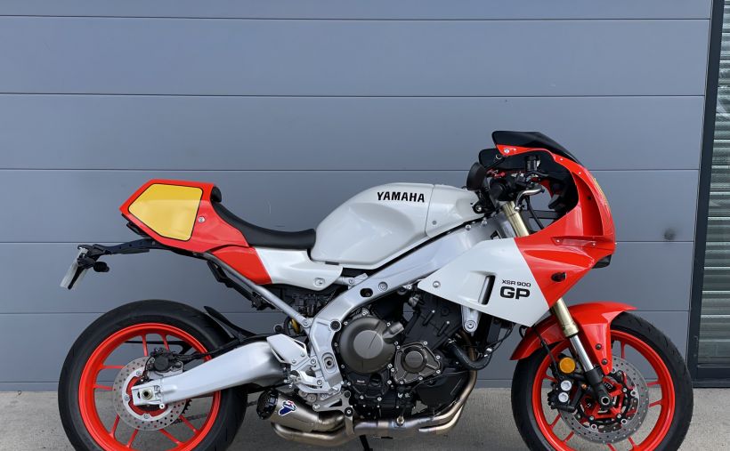 YAMAHA XSR 900 GP 0