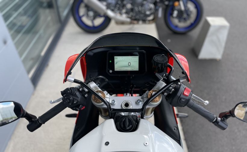YAMAHA XSR 900 GP 6