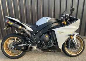 YAMAHA YZF 1000 R1 CROSS PLANE - 2013
