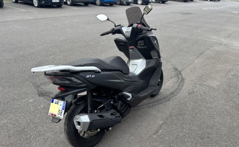 VOGE SR1 125 10