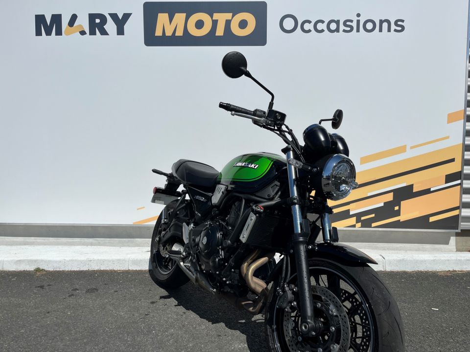 KAWASAKI Z 650 RS 13