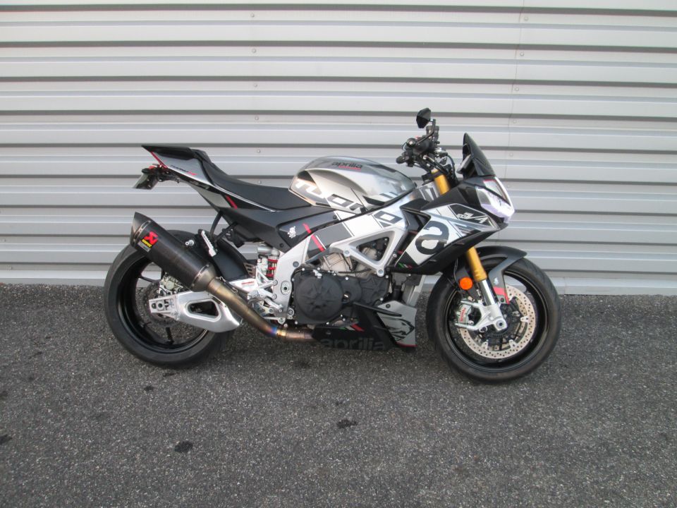 APRILIA TUONO 1100  V4 RR 8