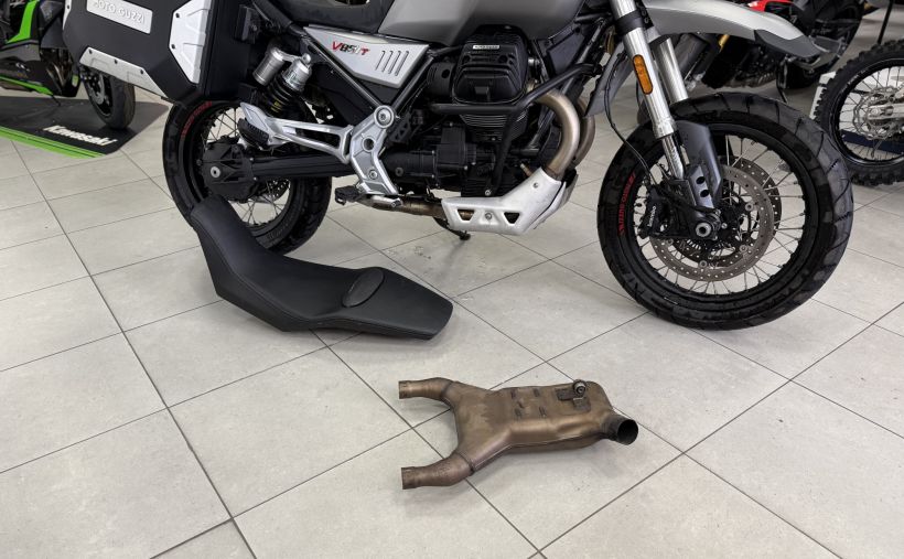 MOTO GUZZI V85 TT 850 27