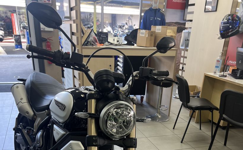 DUCATI SCRAMBLER 1