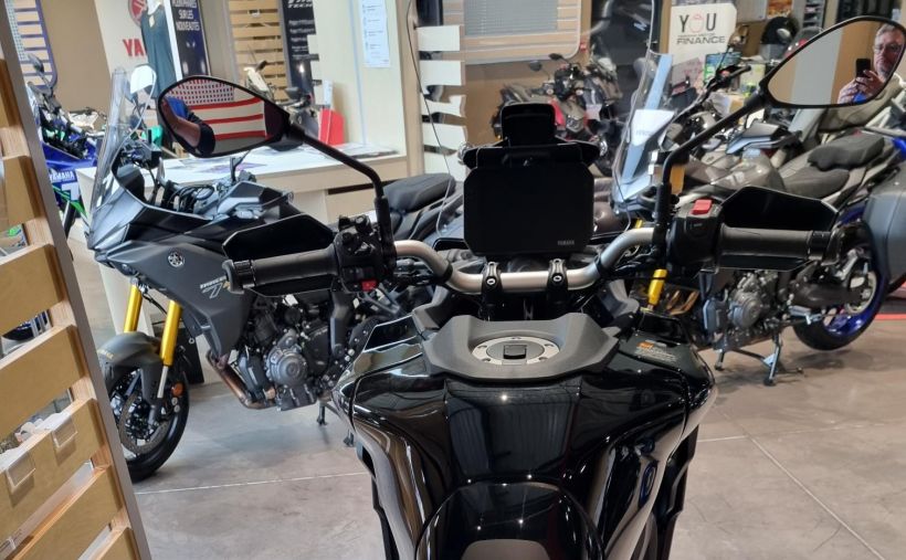 YAMAHA TRACER 9 Y-AMT 1