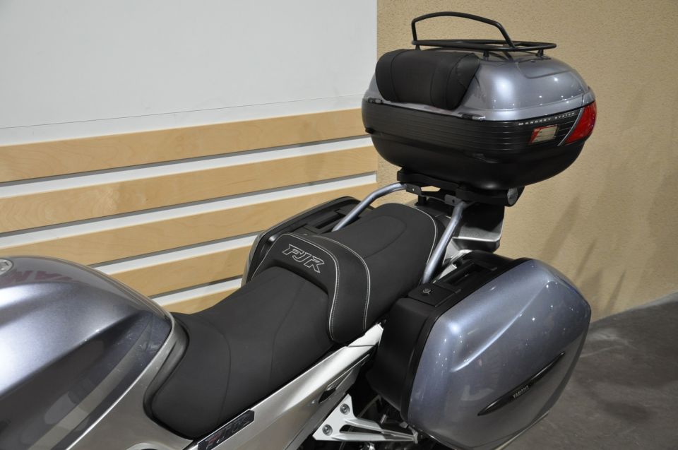 YAMAHA FJR 1300 ABS 12