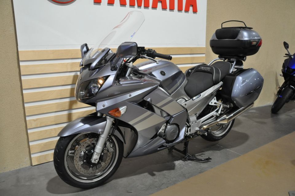 YAMAHA FJR 1300 ABS 13