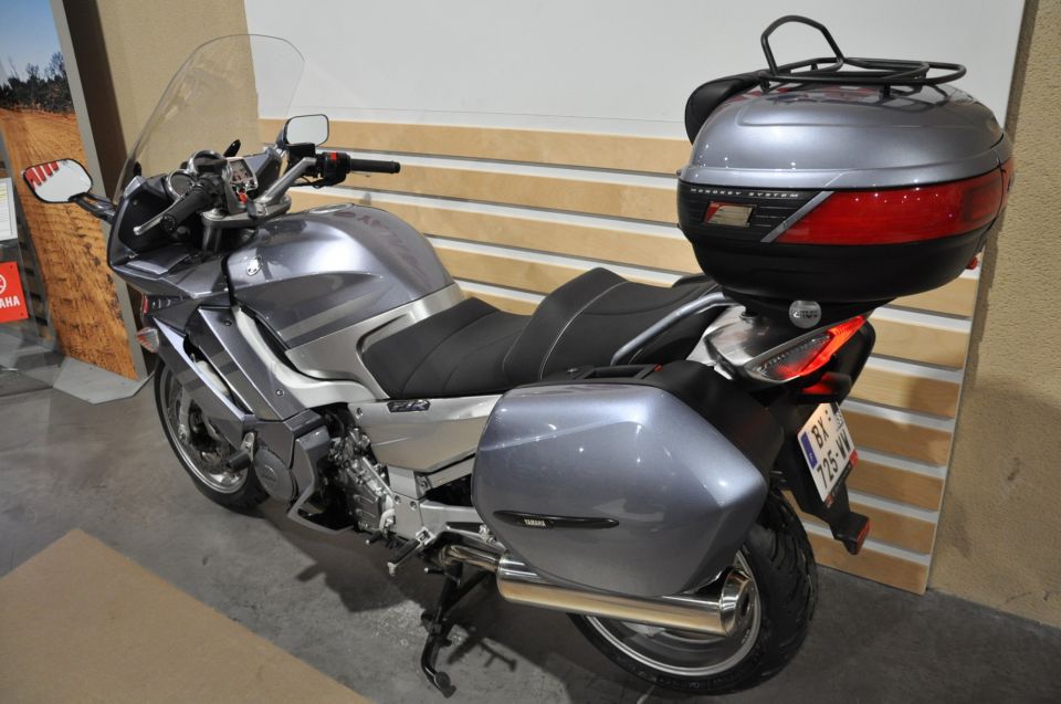 YAMAHA FJR 1300 ABS 14