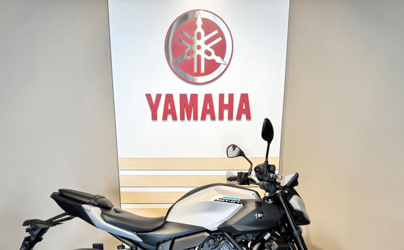 YAMAHA MT-07 (47.5CV) 1