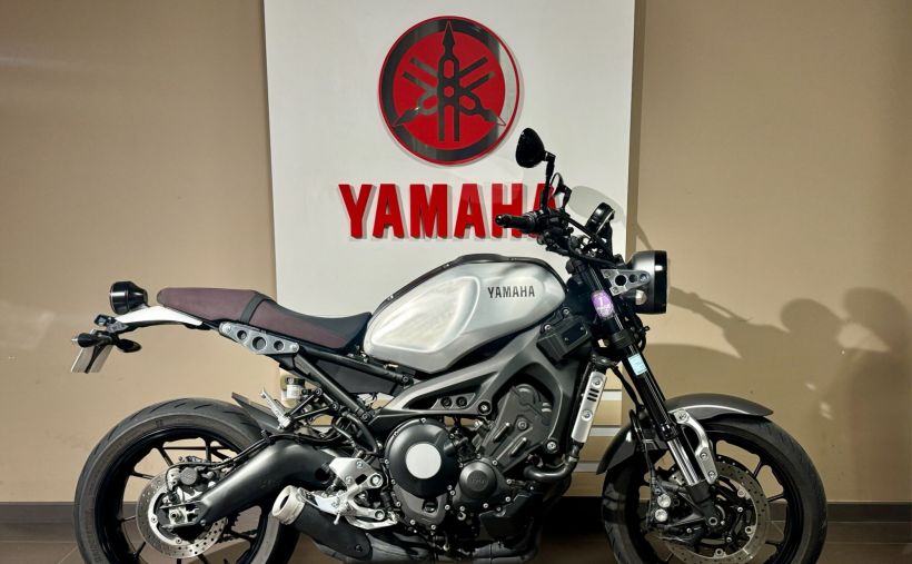 YAMAHA XSR 900 0