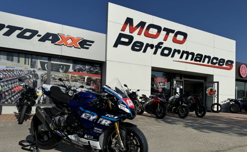 YAMAHA YZF 1000 R1 M 0