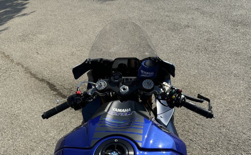 YAMAHA YZF 1000 R1 M 2