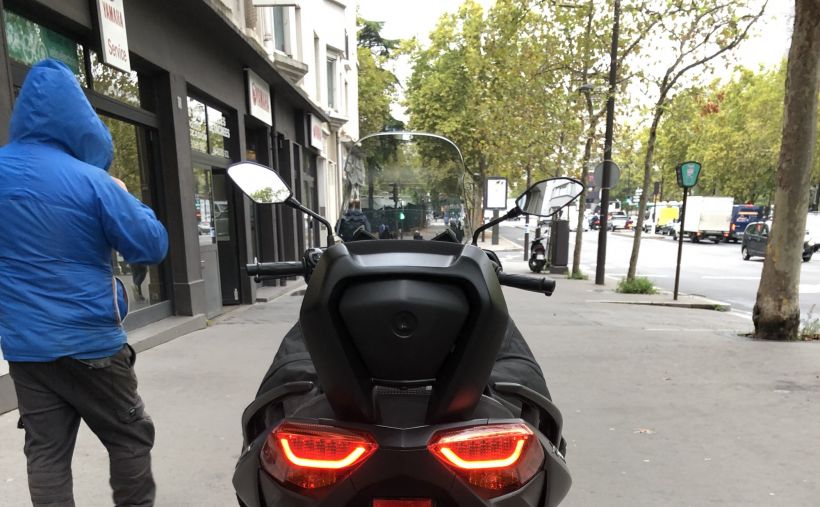 YAMAHA XMAX 125 15