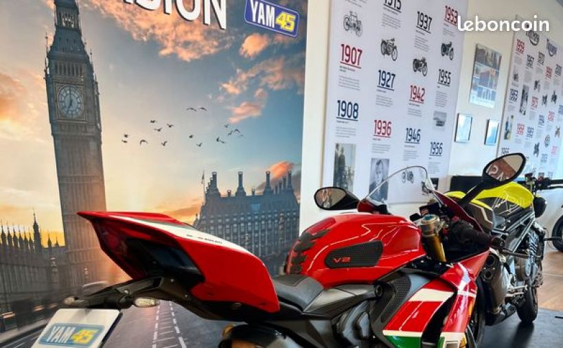 DUCATI 955 PANIGALE V2 EDITION BAYLISS 3
